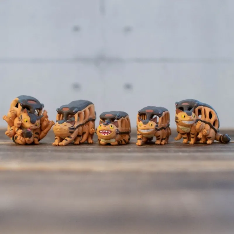 Maison Ghibli Collection Cat Bus Assorted 6 Figurines - My Neighbor Totoro | Figurines