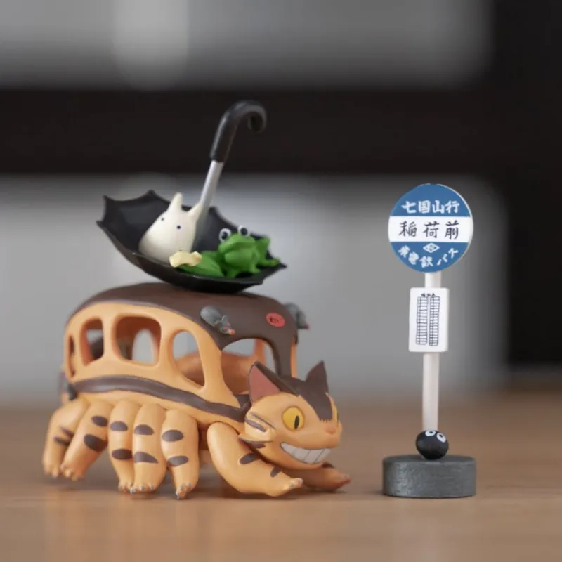 Maison Ghibli Collection Catbus Assorted Figurines - My Neighbor Totoro | Toys