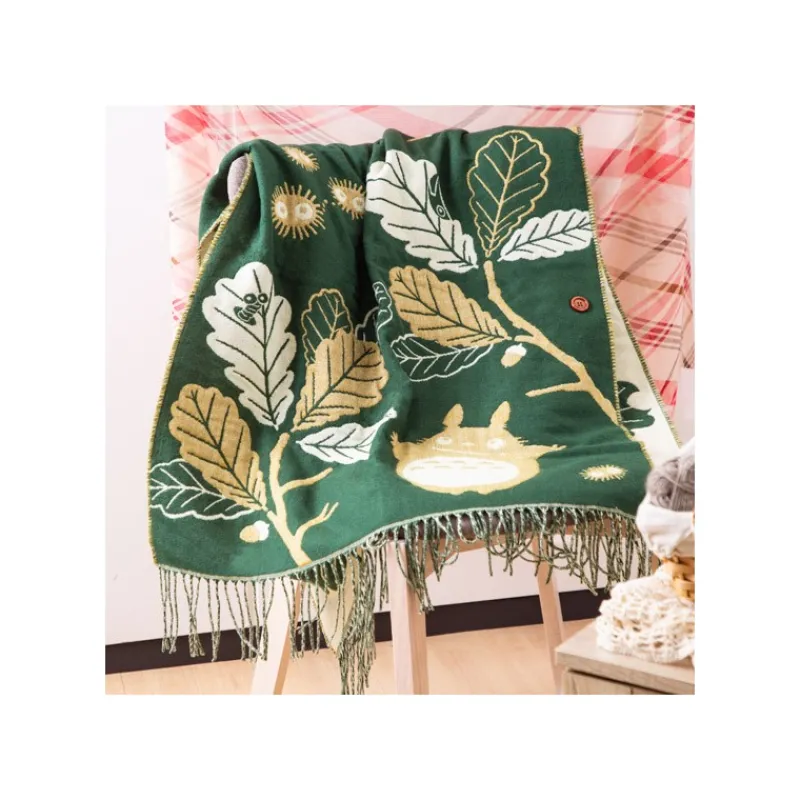 Maison Ghibli Dark Green Stole Oak leaves - My Neighbor Totoro | Outfits