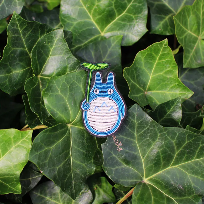 Maison Ghibli Embroidered Jewel Brooch Medium Totoro - My Neighbor Totoro | Pins