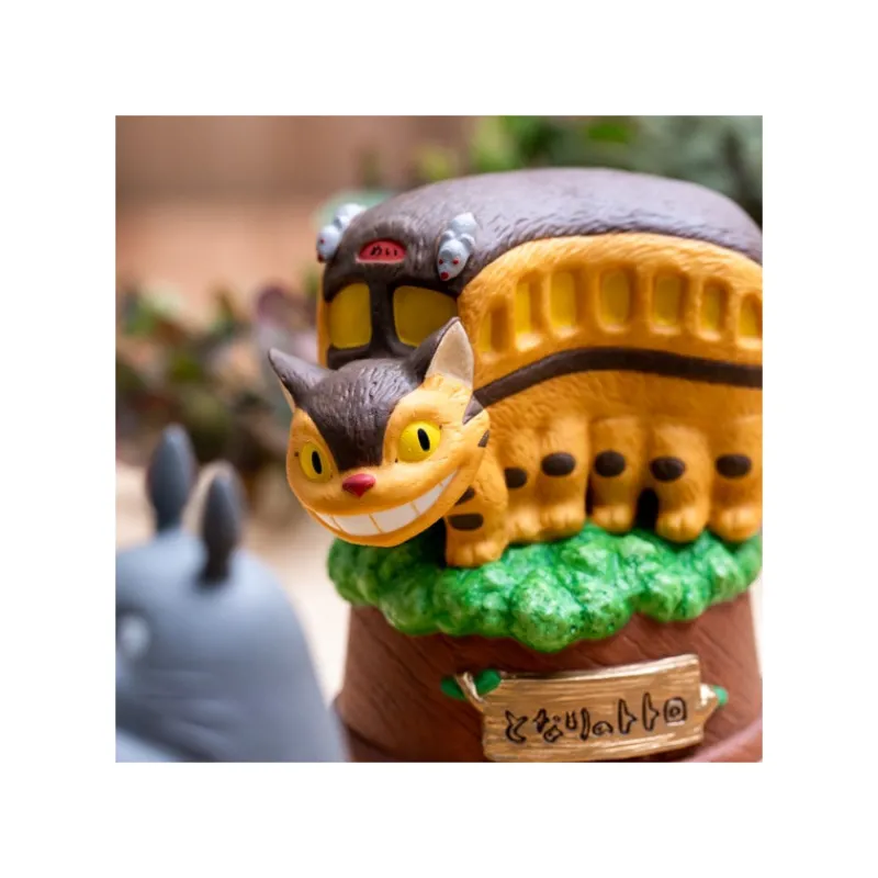 Maison Ghibli Great Musical Statue Catbus on tree - My Neighbor Tororo | Music Boxes | Statues