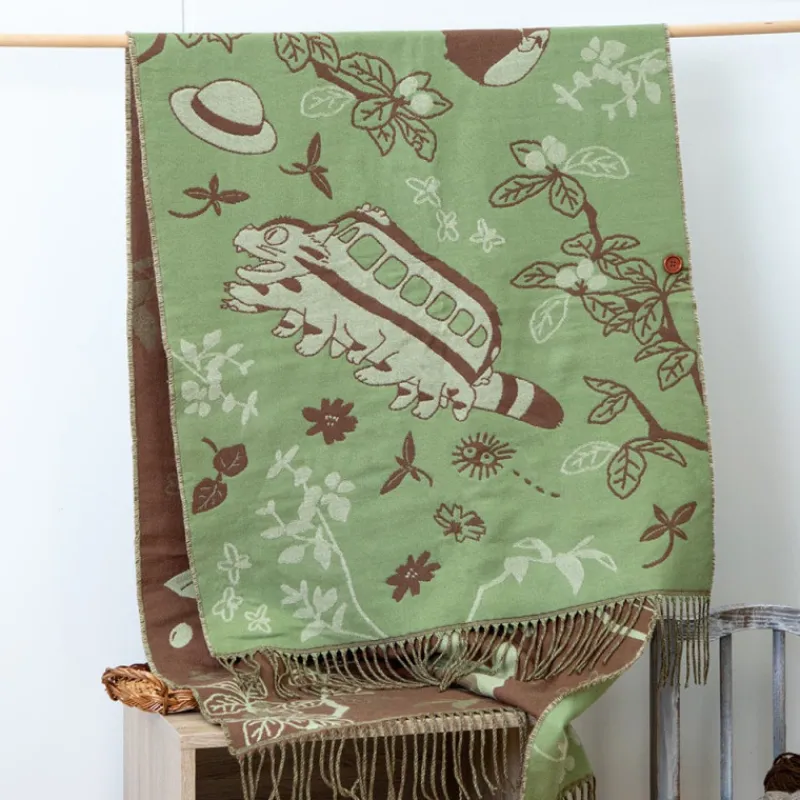 Maison Ghibli Light Green Stole Totoro & Catbus - My Neighbor Totoro | Outfits
