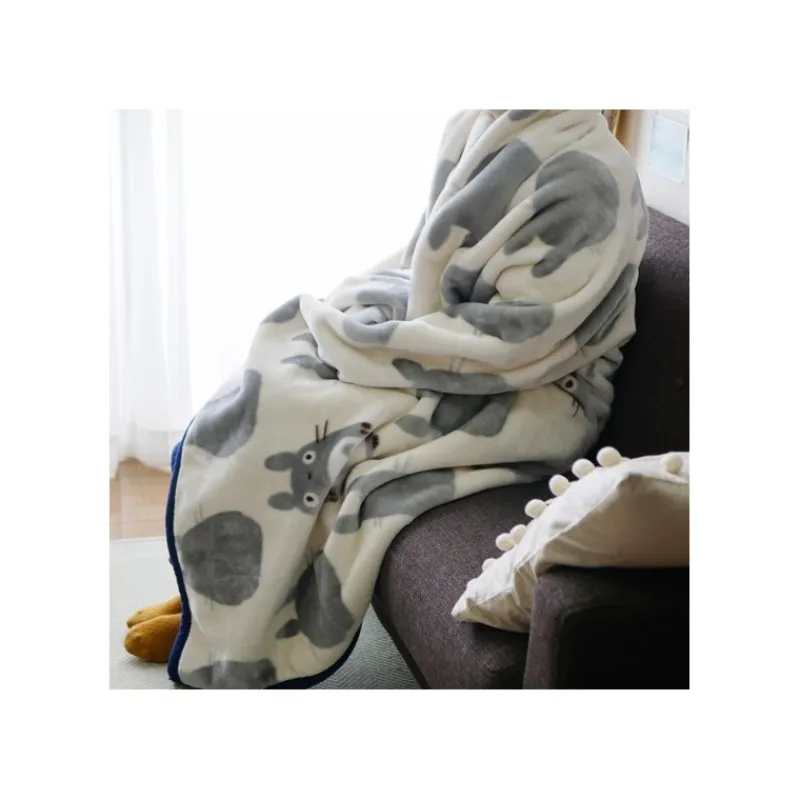Maison Ghibli Long blanket Big Totoro Silhouette 200x140 cm - My Neighbor Totoro | Household Linen