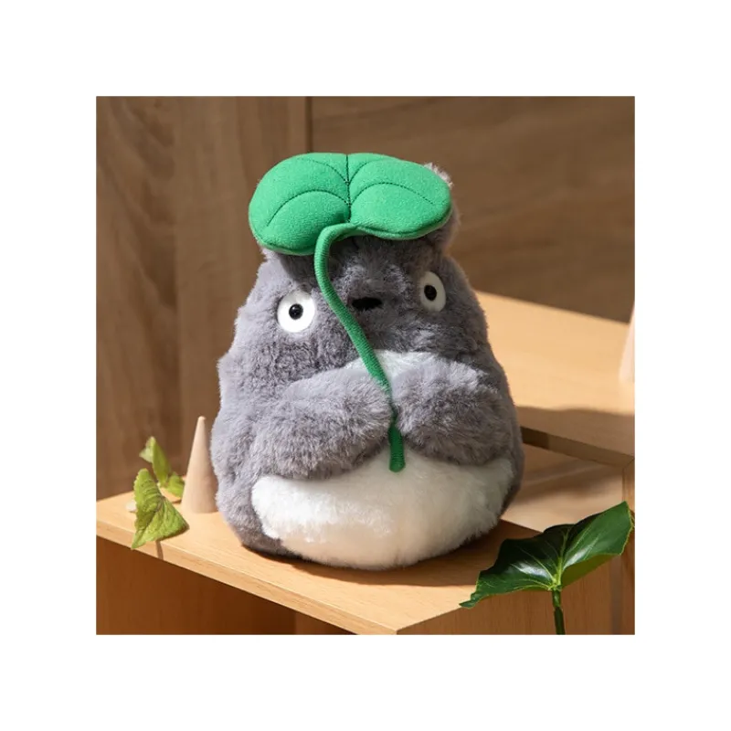 Maison Ghibli Nakayoshi Plush Big Totoro with leaf - My Neighbor Totoro | Nakayoshi Plush